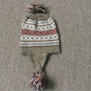 Baby alpaca wool unisex reversible winter hat